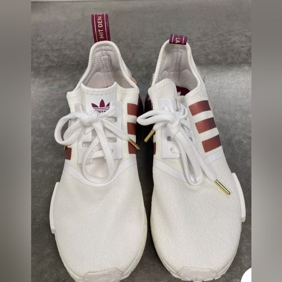 adidas Shoes - Adidas FX8110 NMD R1 Her Studio London Floral White Women’s Size 8 Preowned good